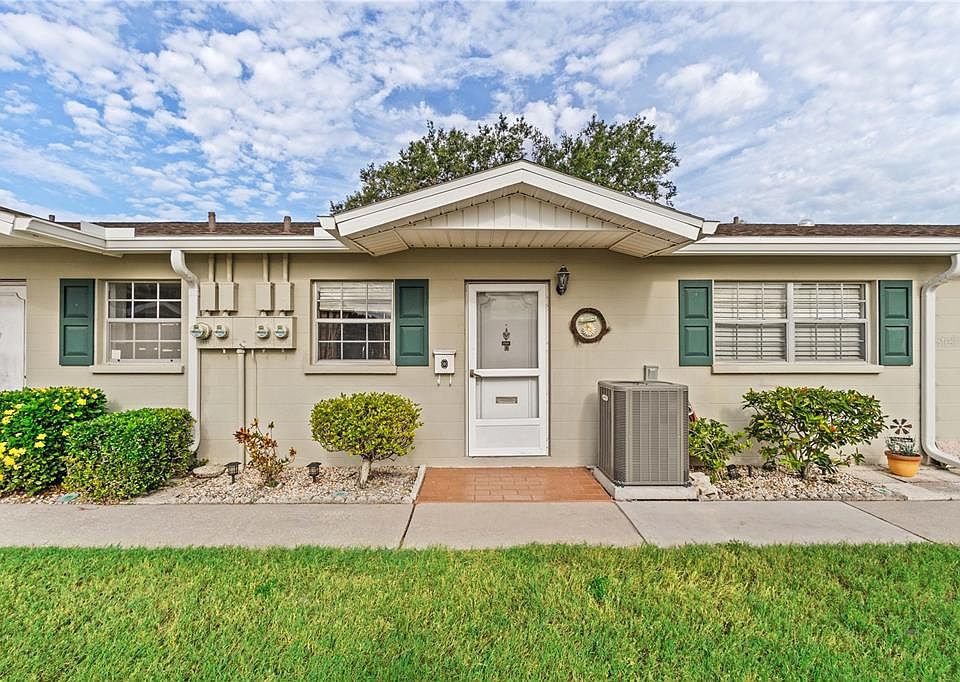 1st image of 2524 Golf Course Dr #515