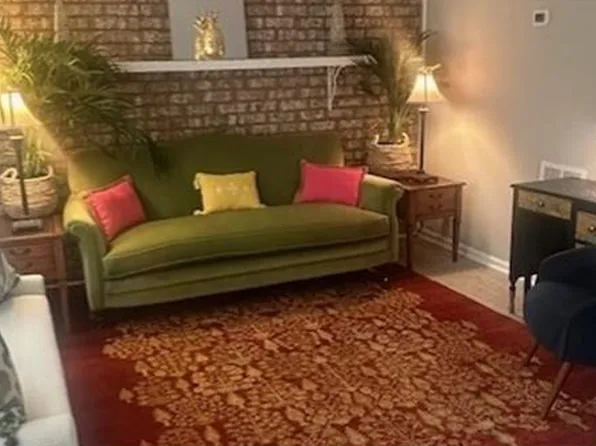 6601 Dorchester Rd APT 20, North Charleston, SC 29418