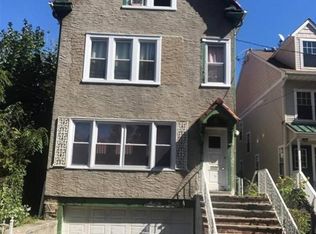 429 S 10th Ave, Mount Vernon, NY 10550