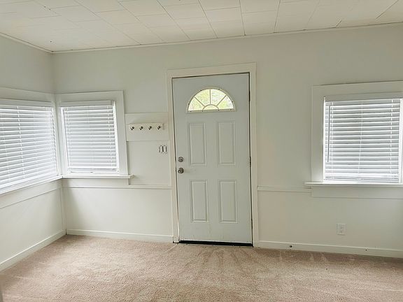 4th image of 7931 180th St SE