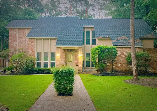 24102 Northcrest Dr Photo 1