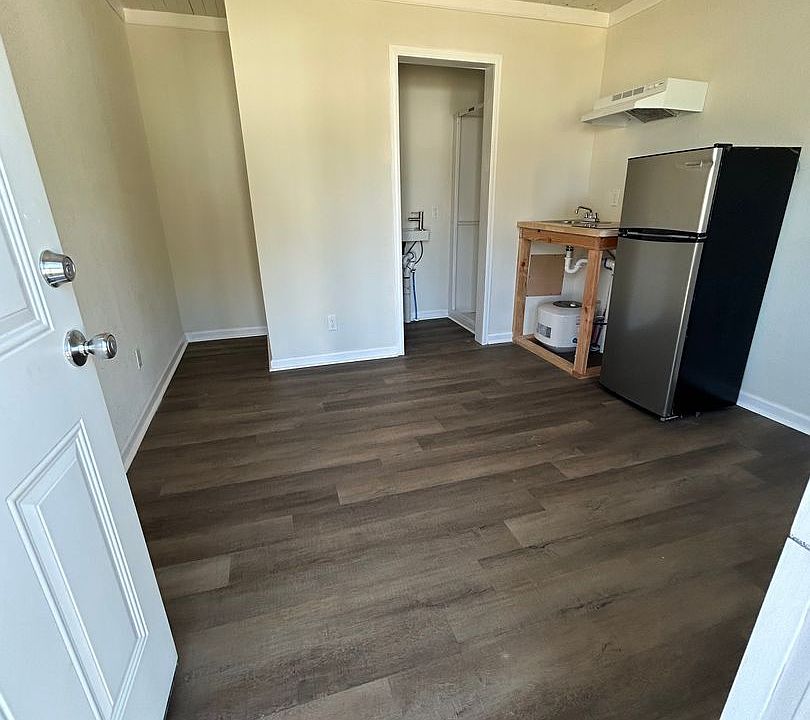 2nd image of 2905 E 12th Ave #2537EF702