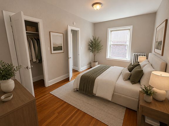2nd image of 2300 Harriet Ave S #201
