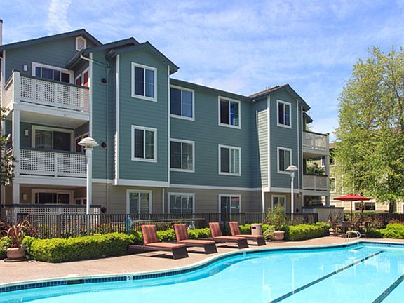 3rd image of 24080 Amador Vlg Cir #1577449