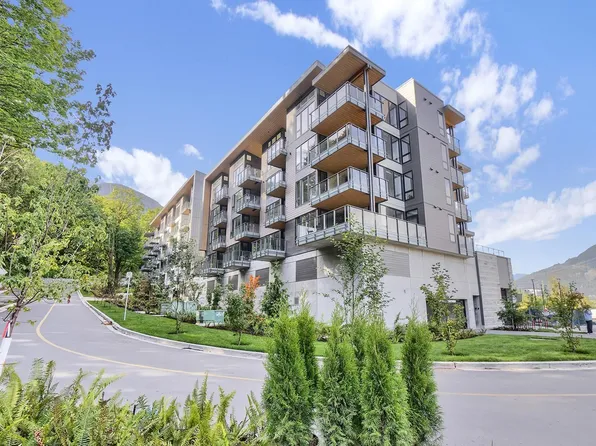 1506 Scott Cres #612, Squamish, BC V8B 1G4