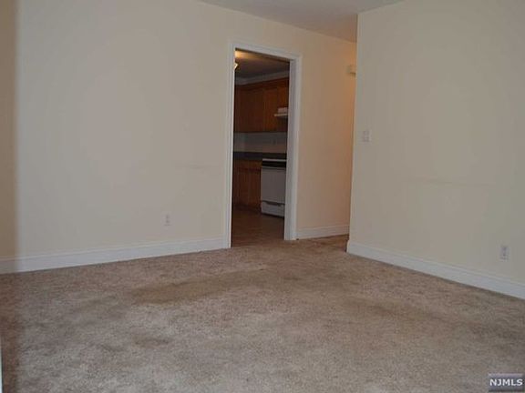 3rd image of 77 McKinley Ave Unit 1