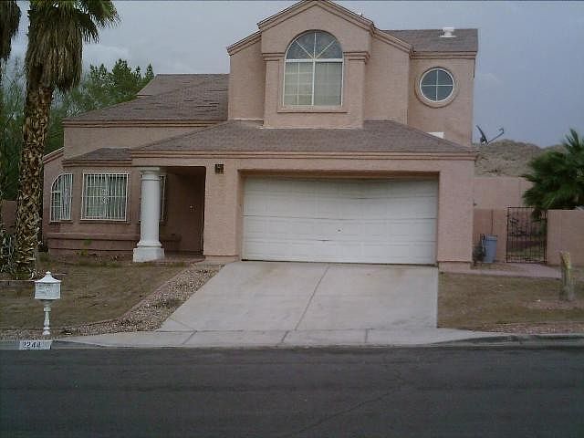 1st image of 2244 Welsey Manor Dr