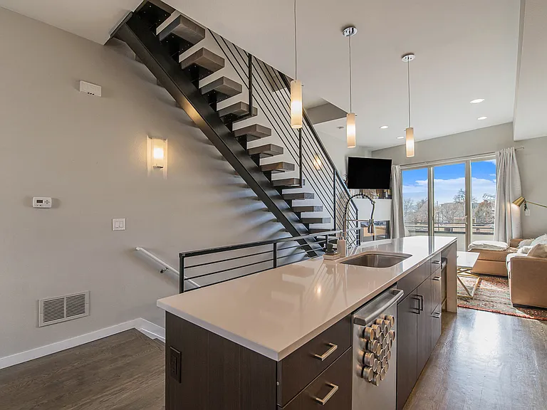 2602 W 24th Ave #4 — Photo 3