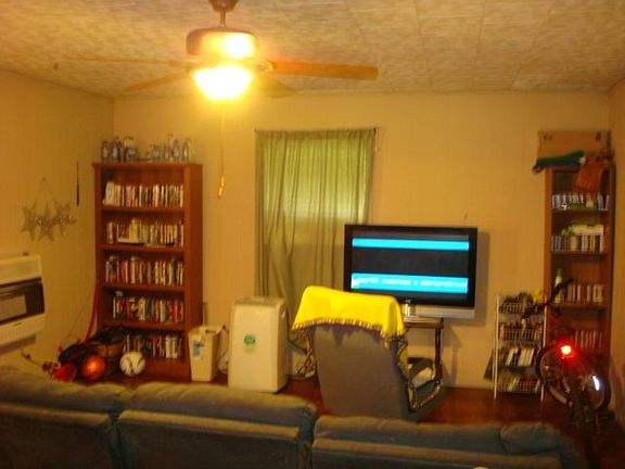 3rd image of 406 Tara Dr