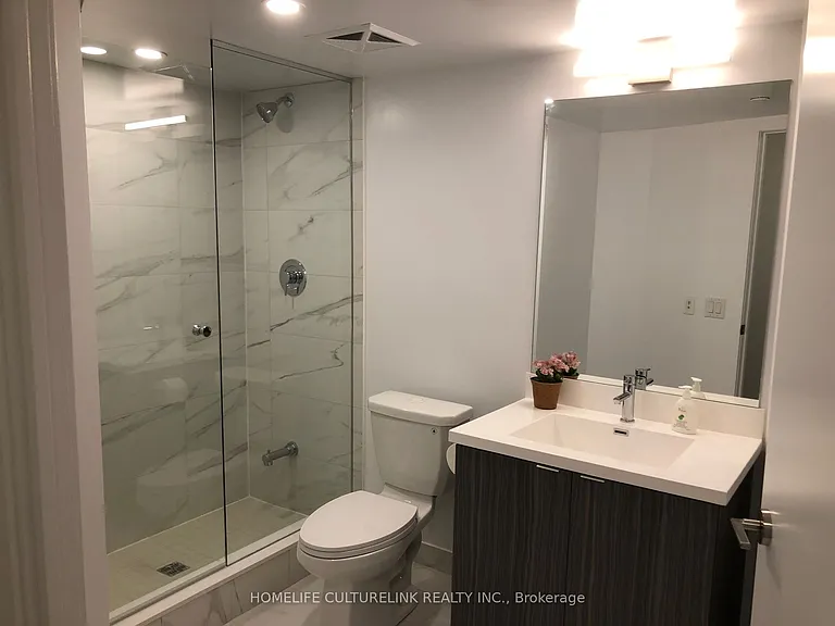 219 Dundas St E #1802 — Photo 9