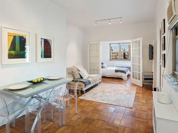 36 Gramercy Park East #PHC, photo 2
