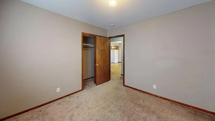 912 E Owens Ave #1 — Photo 8
