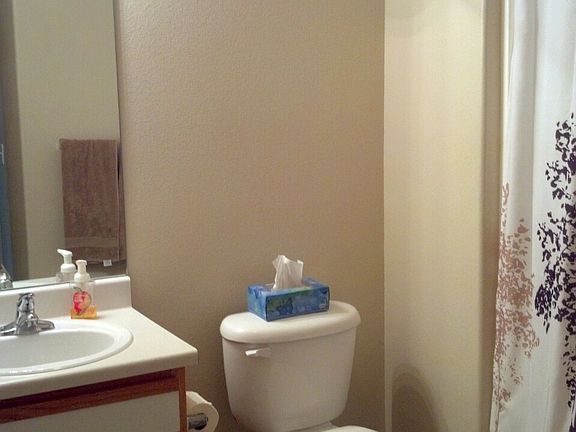 5th image of 495 S 900 W APT 207