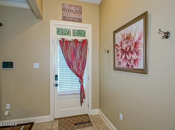 5th image of 6685 Windwood Dr