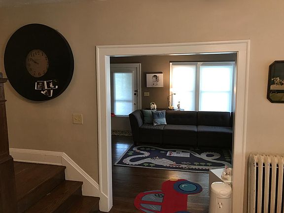 5th image of 2421 Woodmere Dr