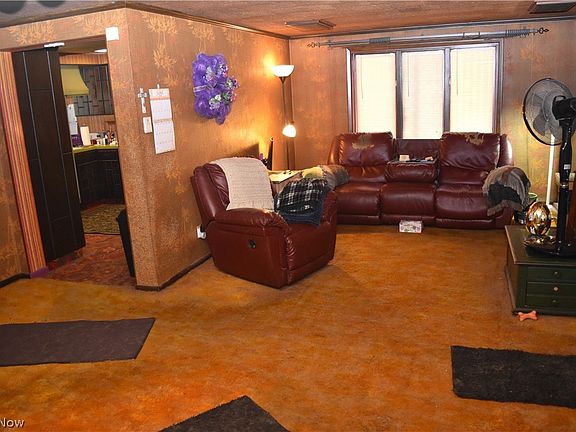 4th image of 110 Vinecliff St