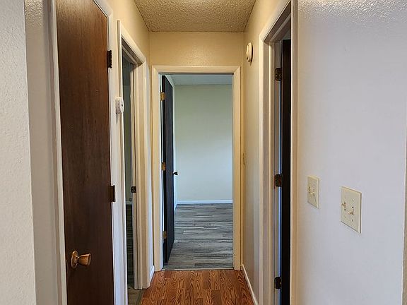 4th image of 1613 27th Ave #A