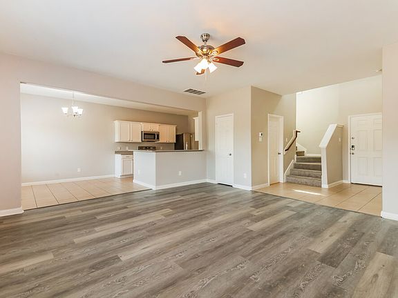 5th image of 1114 Cottonwood Trl