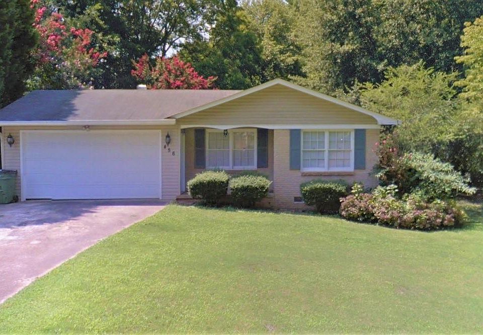 Welcome to 456 Concord ln in the heart of Smyrna
