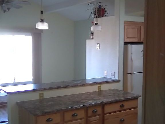 counter/breakfast bar