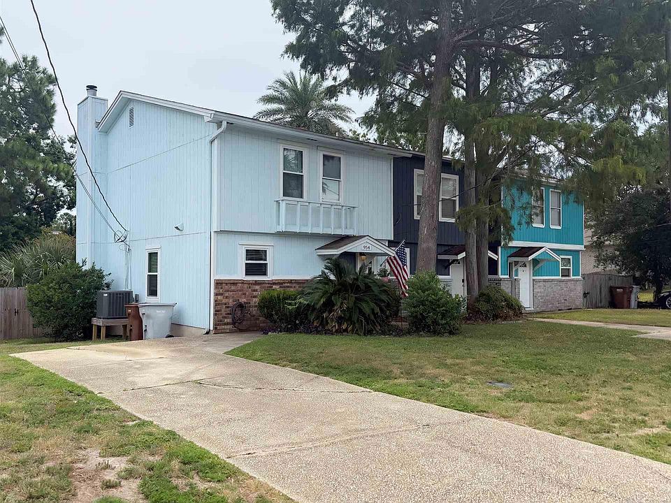1st image of 954 Coronado Dr