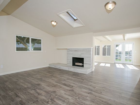 5th image of 3472 Lockwood Dr