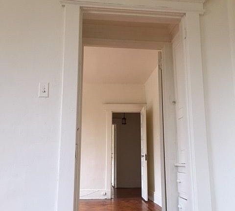 4th image of 526 Park Ave APT 4E