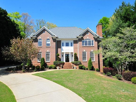 2nd image of 3750 Foxmoor Cir