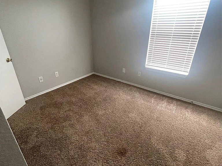 5309 Woodland Oaks Ct #A — Photo 11