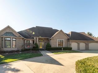 33654 Lotties Dr, Chesterfield, MI 48047