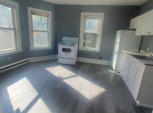 67 Front St #2, Shirley, MA 01464