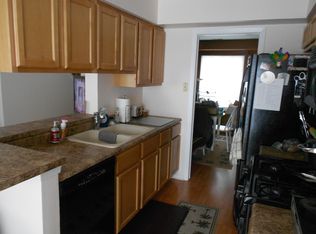 3429 Southport Dr, Island Lake, IL 60042