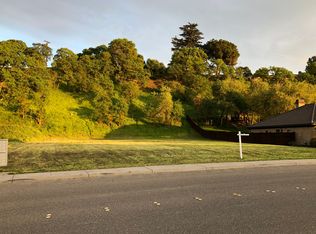 Fox Borough Dr #6, Oakdale, CA 95361