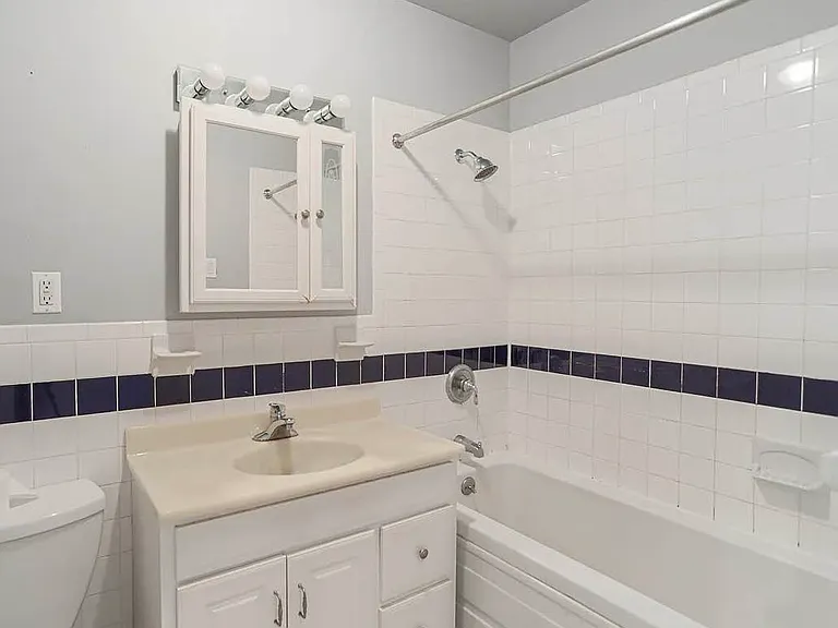 804 Jefferson Ave #2B — Photo 4