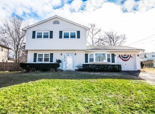 21 Dublin Ln, Hazlet, NJ 07730