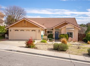 1536 Via Arroyo, Paso Robles, CA 93446