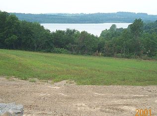 50 Water Rd, Reading, PA 19608