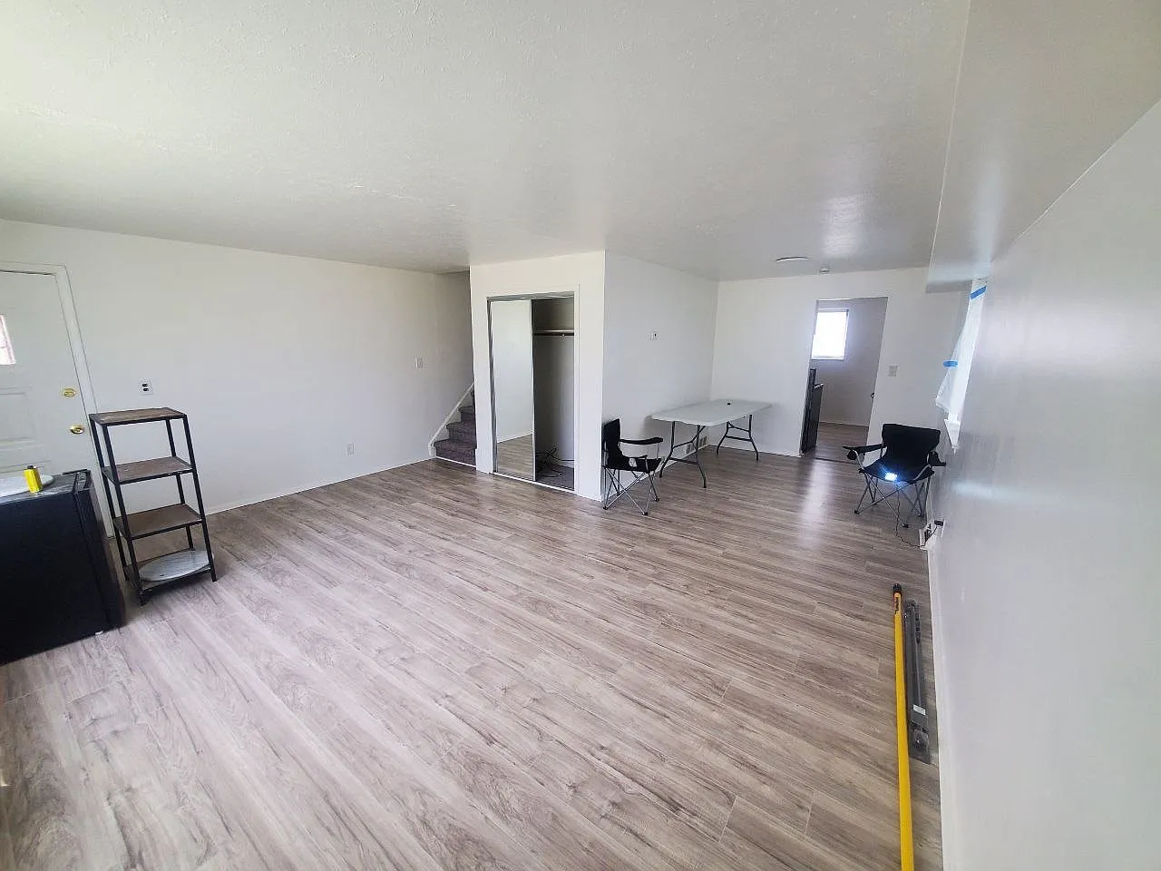 3 bed, 1.5 bath, 1116 sqft, $1,250 — Photo 1