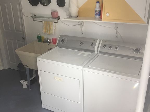 2nd image of 286 Del Prado Dr