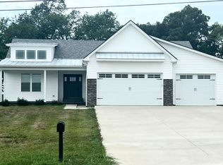 564 Harvest Ln, Harrodsburg, KY 40330