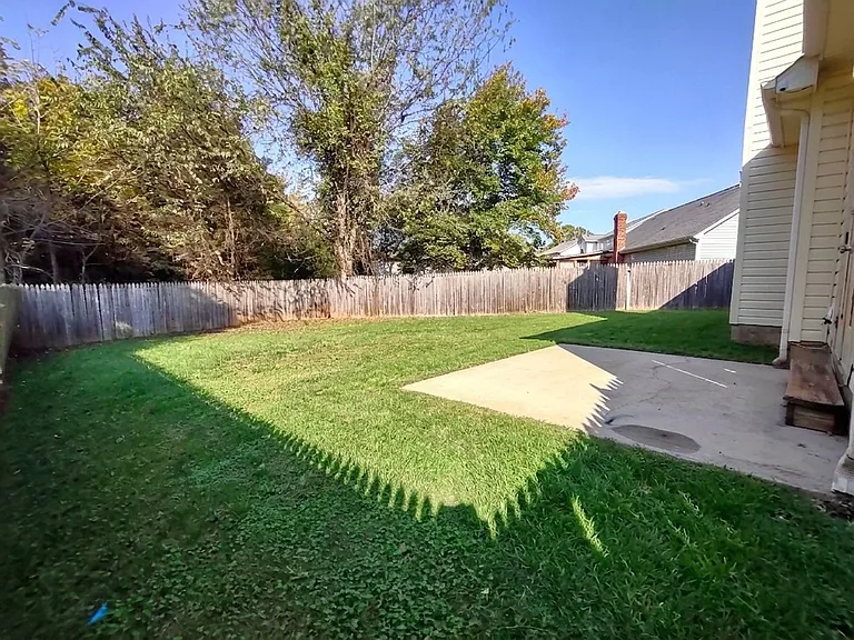 1111 Land Grant Rd — Photo 28