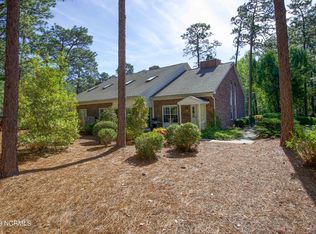 4 Pinehurst Mnr APT B, Pinehurst, NC 28374