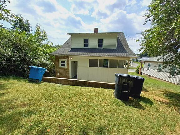 5th image of 3715 Melrose Ave NW