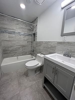 3rd image of 1085 Bergen St APT 2