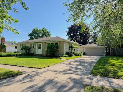 1112 Tullar Rd, Neenah, WI, 54956