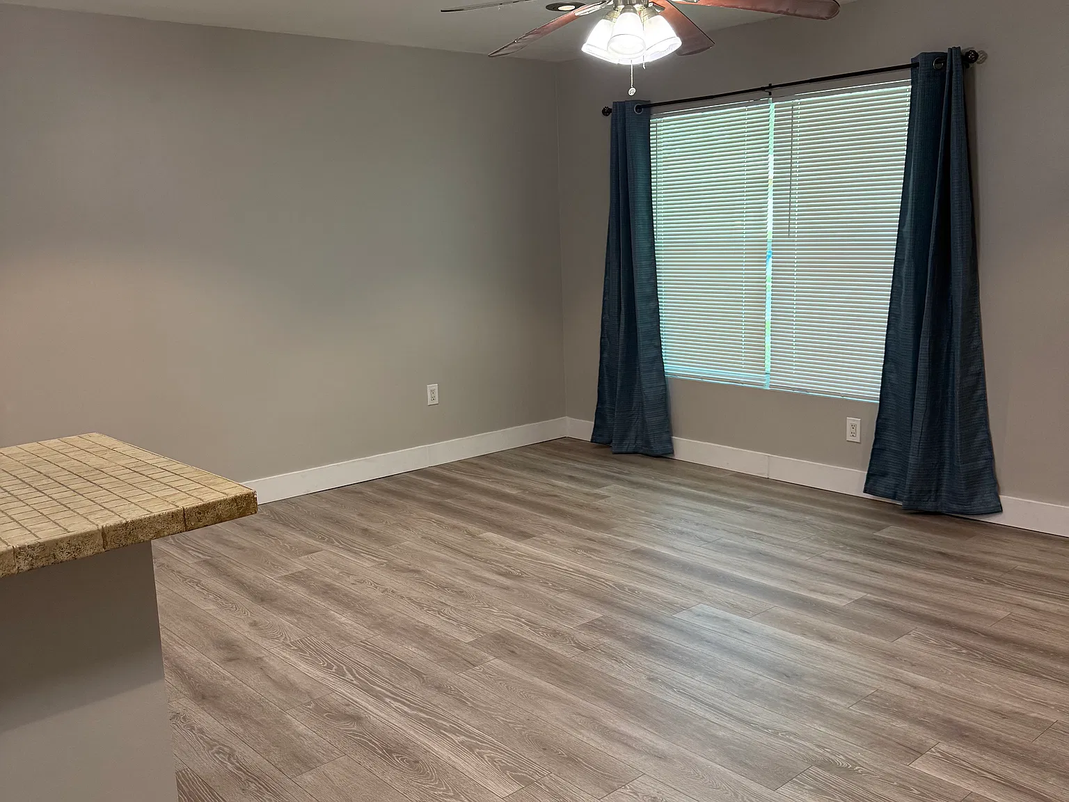 1 bed, 740 sqft, $1,700 — Photo 2