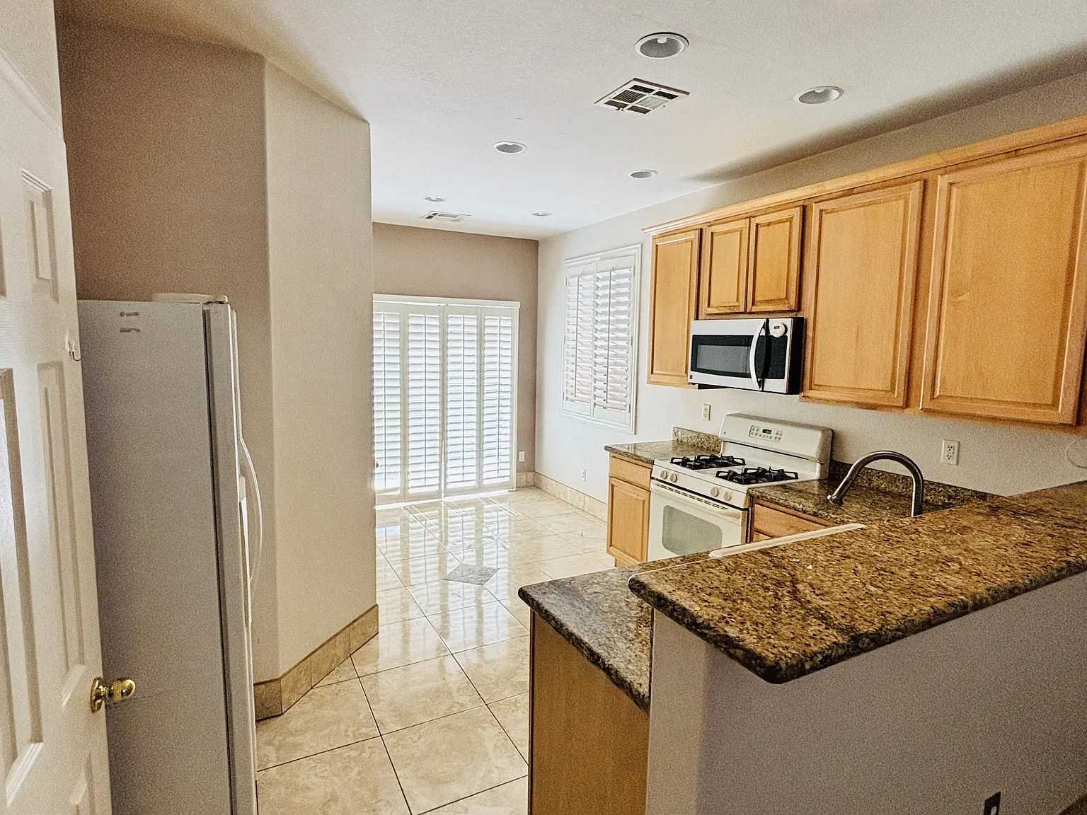 9759 W Beach Rose Ct - 1 — Photo 4