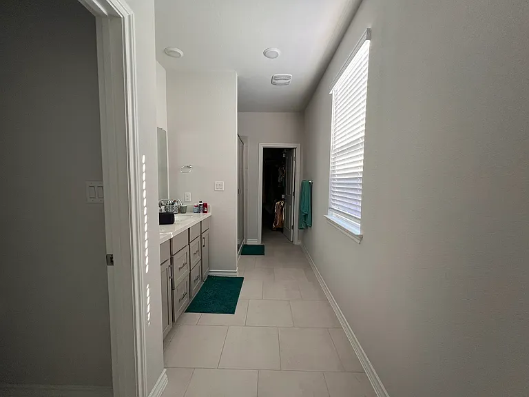 1610 Purple Martin Dr — Photo 15