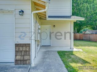936 24th St NE #101, Auburn, WA 98002
