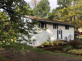 27 Deerfield Rd, Boiceville, NY 12412